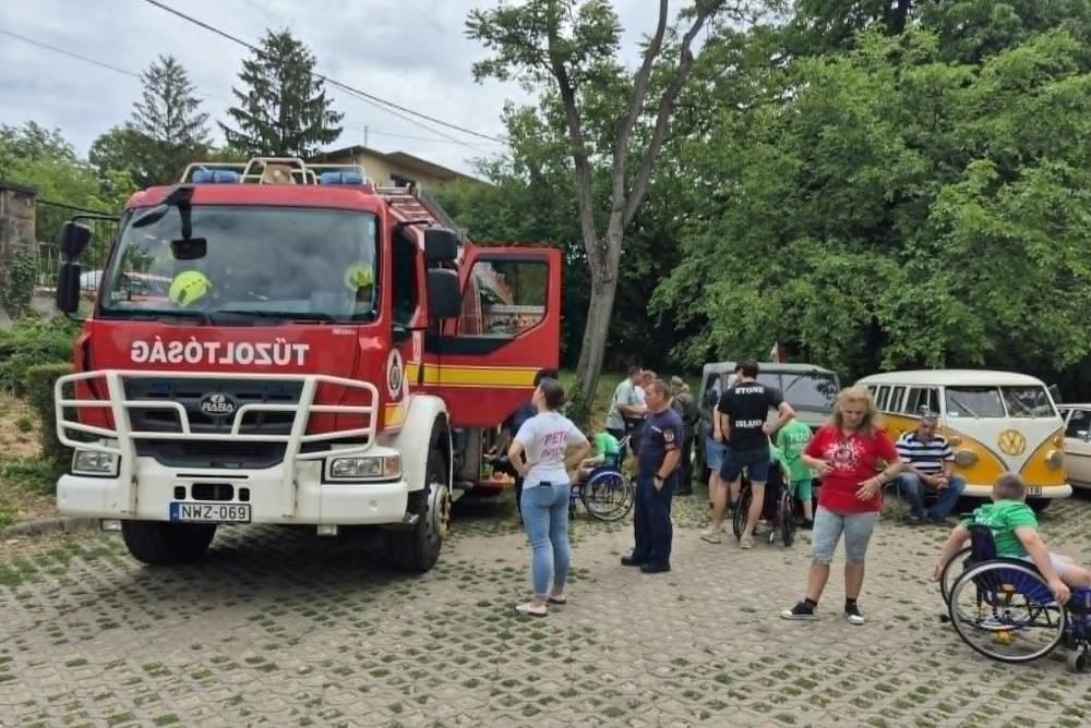 elszöv_pető